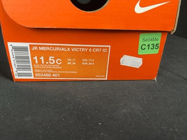 Chaussures de football Nike Blanc - 28 Réf: C135