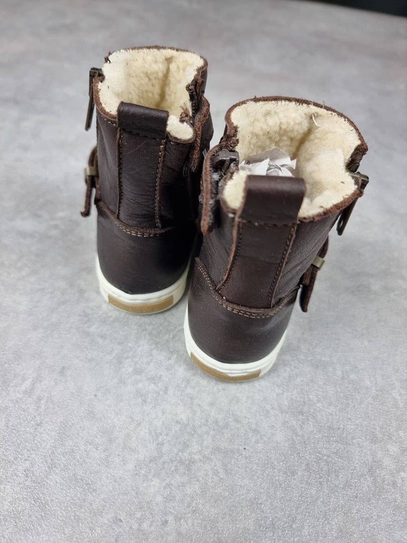 Bottes Pinocchio marron foncé - Pointure 23 C009