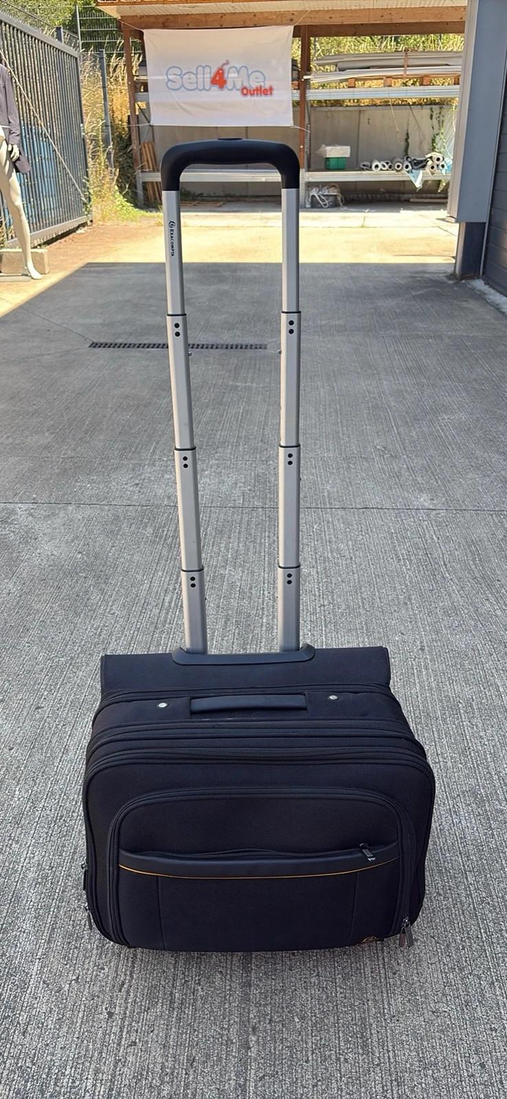 Pilot Case Exacompta Exactive à roulettes – Compartiment Pc 15,6 pouces Tsa – Usb