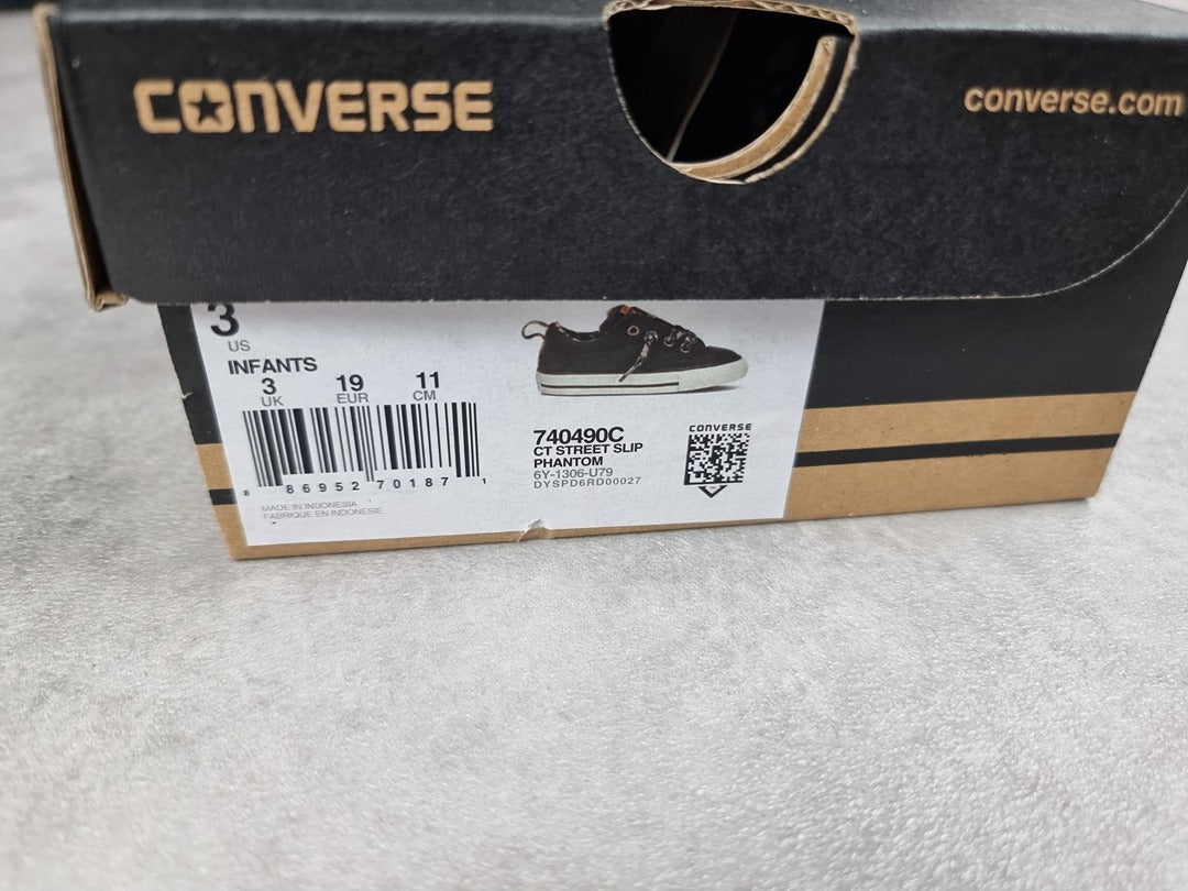 Baskets bébé Converse noir - Pointure 19 C025