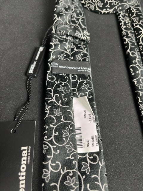 Cravate Unconventional Noir - Taille unique Réf: 0381