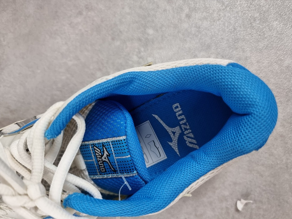 Chaussures de sport en salle Mizuno blanches et bleues - Taille 38 Réf: C242