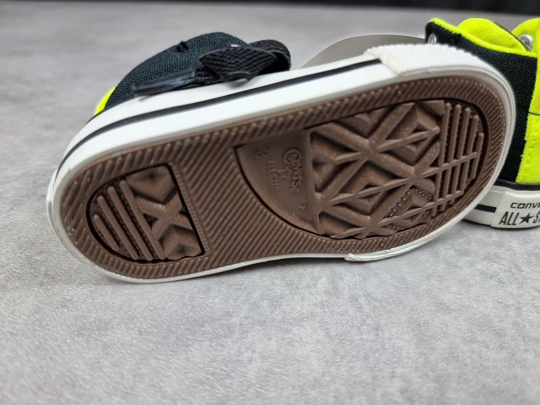 Baskets Converse noires - Pointure 19 C027