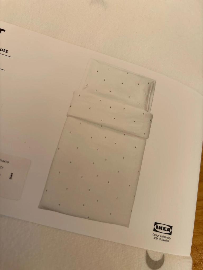 Parure de lit bébé Ikea 110x125 cm + taie d’oreiller – Blanc – Neuve