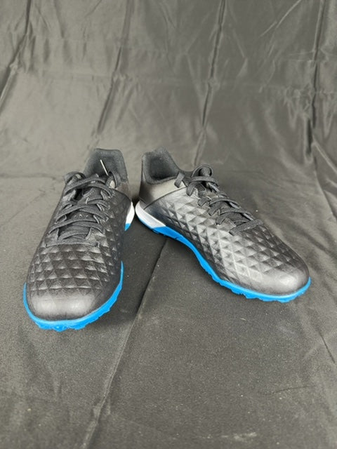 Chaussures de football Nike noir - 34 Réf: C180