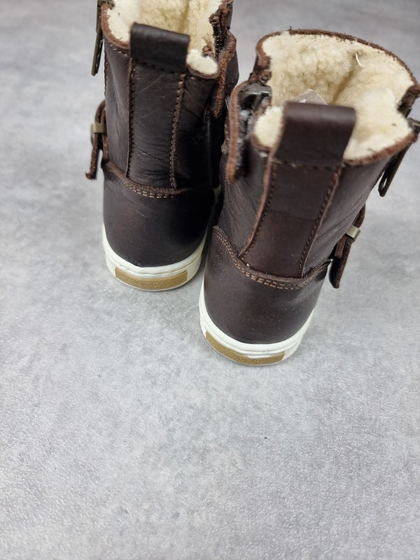 Bottes Pinocchio marron foncé - Pointure 23 C009