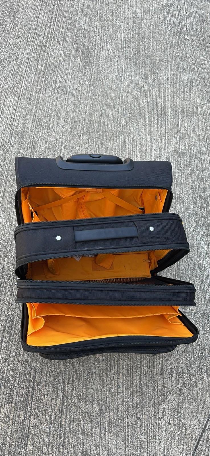 Pilot Case Exacompta Exactive à roulettes – Compartiment Pc 15,6 pouces Tsa – Usb