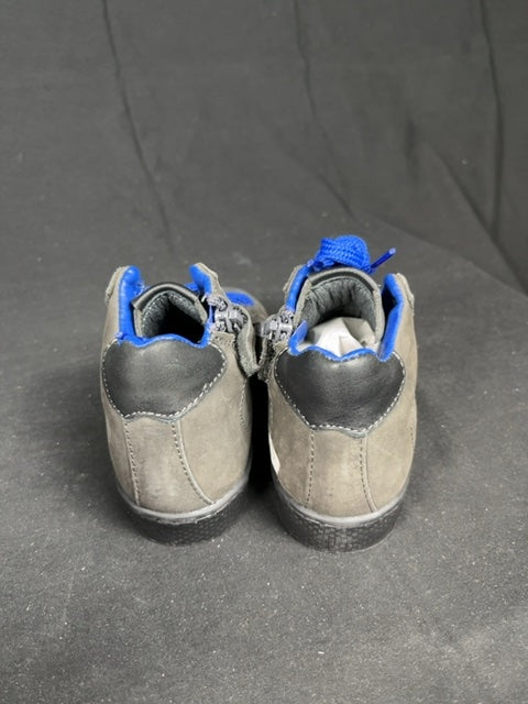 Baskets Hip Gris - 27 Réf: C137