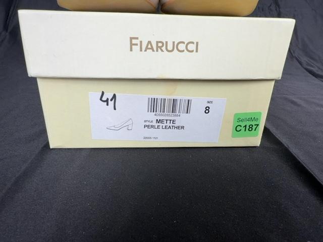 Escarpins Fiarucci blanches - Taille 41 Réf: 187