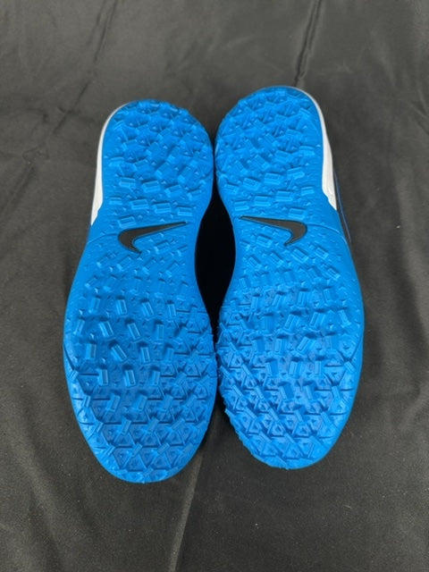 Chaussures de football Nike noir - 34 Réf: C180