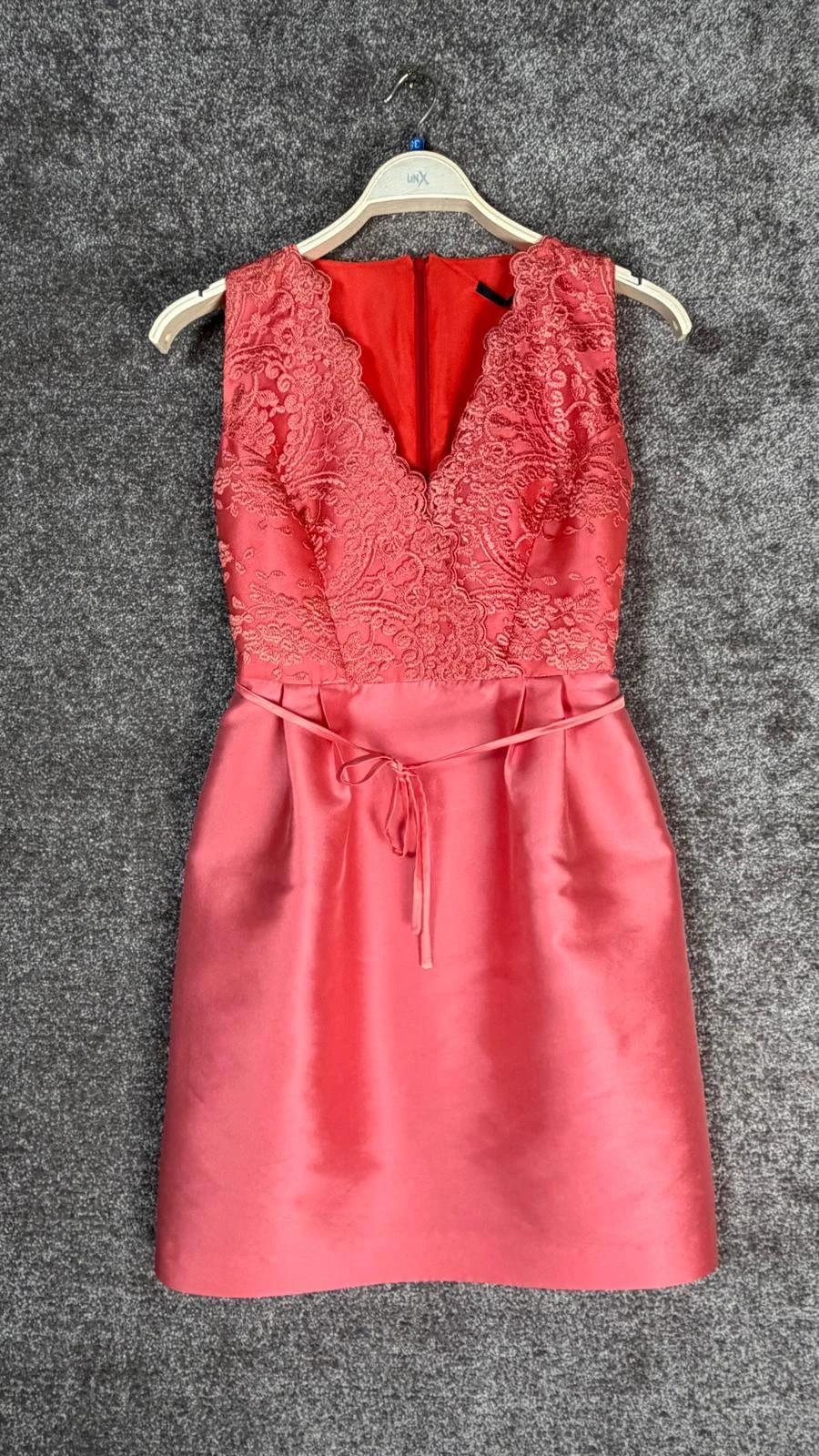 Robe de soirée Oni Onik – Taille 38 – Neuve avec étiquette Image secondaire du produit