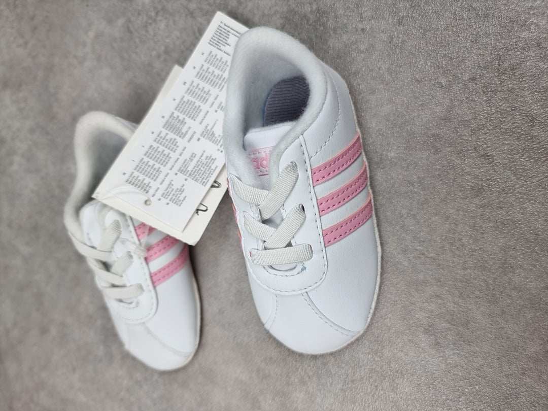 Chaussons et pantoufle adidas blanc et rose - Pointure 19 C026