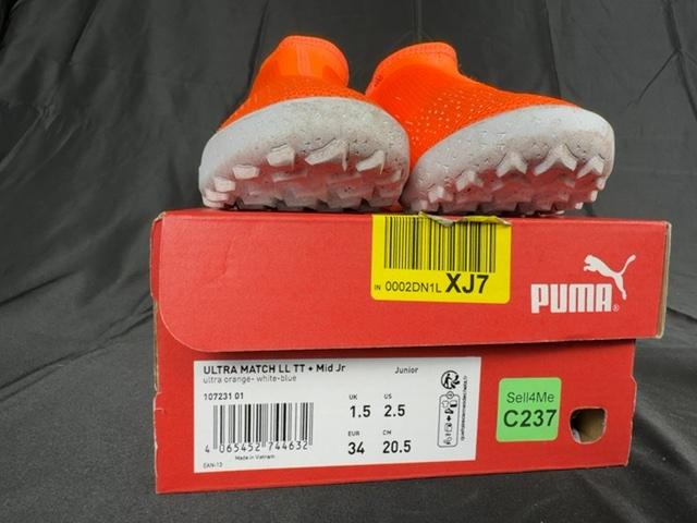 Chaussures de football Puma orange - 34 Réf: C237
