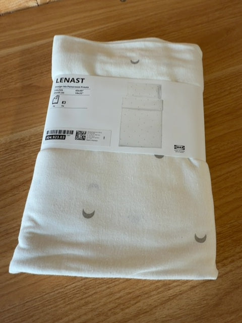 Parure de lit bébé Ikea Lenast blanc crème - 110x125 cm Réf: 304.923.03 Image principale du produit