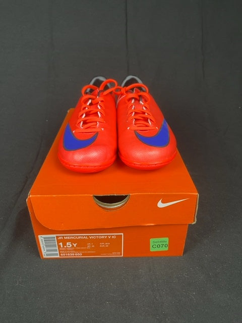 Chaussures de football enfant Nike rouge - 33 Réf: C070