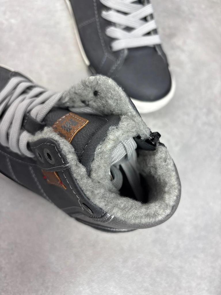 Baskets montantes Mustang 914376 Taille 31 grises Réf: C248 - Sell4Me