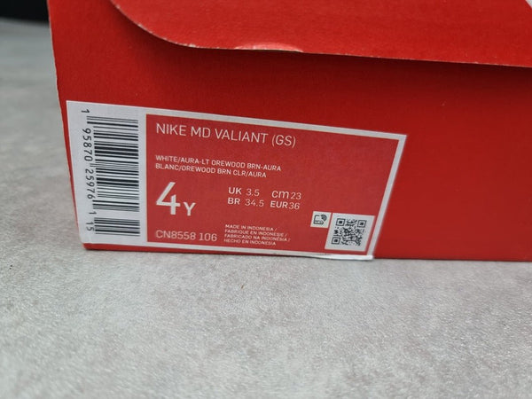 Baskets Nike Md Valiant blanc - Taille 36 Réf: C0249 - Sell4Me