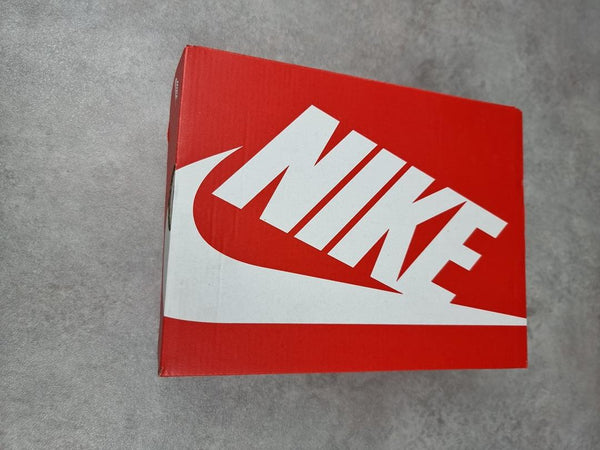 Baskets Nike Md Valiant blanc - Taille 36 Réf: C0249 - Sell4Me