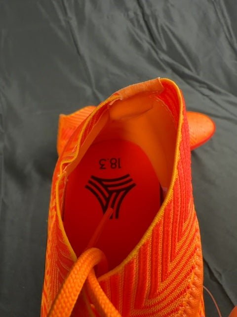 Chaussures de football adidas Nemeziz Tango 18.3 Tf orange - 35.5 Réf: C220 - Sell4Me