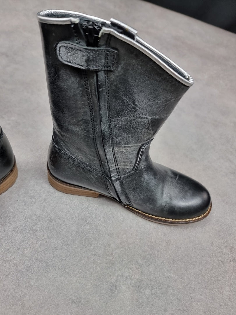 bottes hip fille noir/argent avec une étoile - Taille 32 Réf: C0245