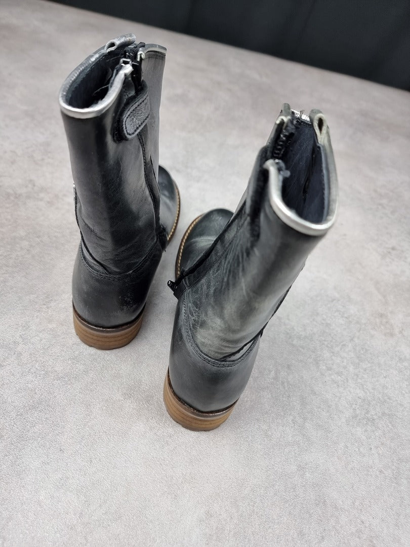 bottes hip fille noir/argent avec une étoile - Taille 32 Réf: C0245