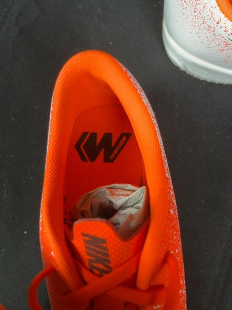 Chaussures de football Nike Orange - 33 Réf: C073