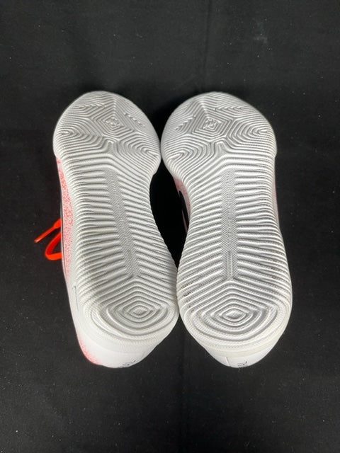 Chaussures de football Nike Orange - 33 Réf: C073