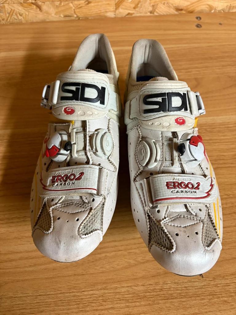 Sidi Ergo 2 Carbon – Chaussures vélo route – T.39 – Semelle carbone Image principale du produit