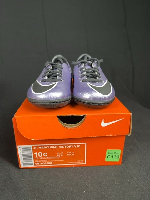 Chaussures de football Nike violet - 27 Réf: C133