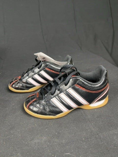 Chaussures de football Adidas Noir - 28 Réf: C134
