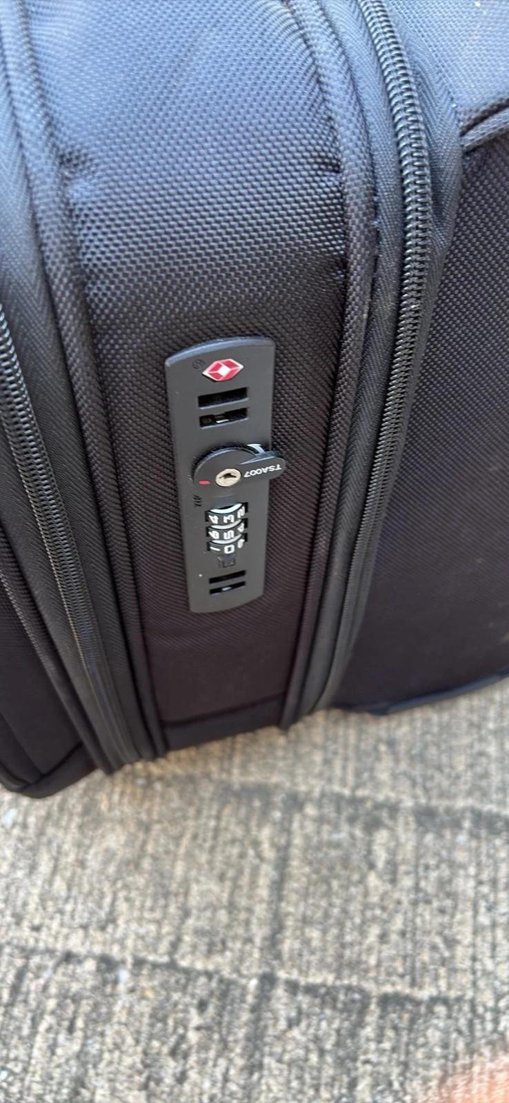 Pilot Case Exacompta Exactive à roulettes – Compartiment Pc 15,6 pouces Tsa – Usb
